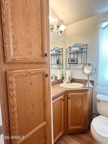 111 S GREENFIELD Road 200, Mesa, AZ 85206