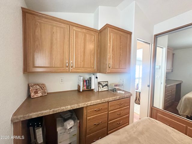 111 S GREENFIELD Road 200, Mesa, AZ 85206