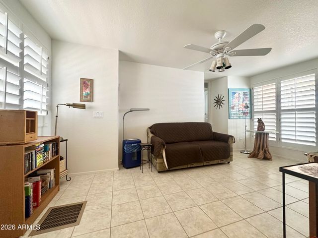 111 S GREENFIELD Road 200, Mesa, AZ 85206