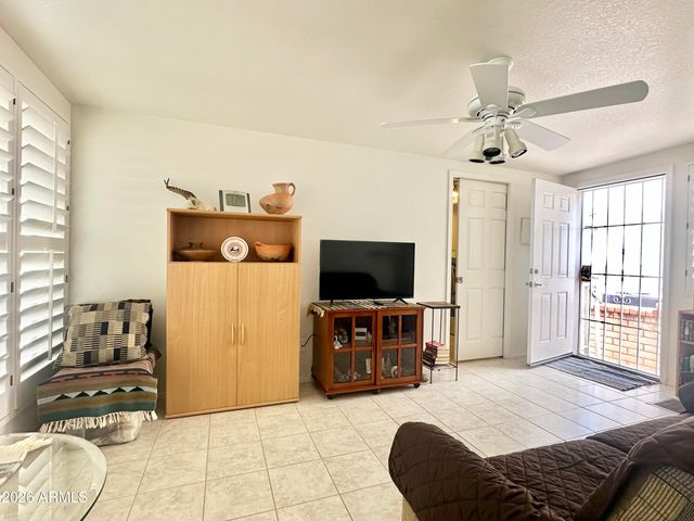 111 S GREENFIELD Road 200, Mesa, AZ 85206