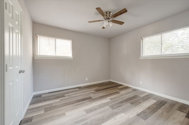 1902 Alan A Dale Road, Arlington, TX 76013