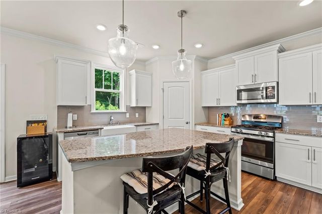 2450 Redwood Hill Run, Kernersville, NC 27284