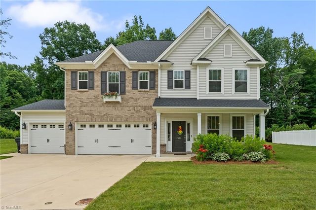 2450 Redwood Hill Run, Kernersville, NC 27284