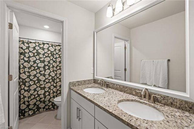 2450 Redwood Hill Run, Kernersville, NC 27284
