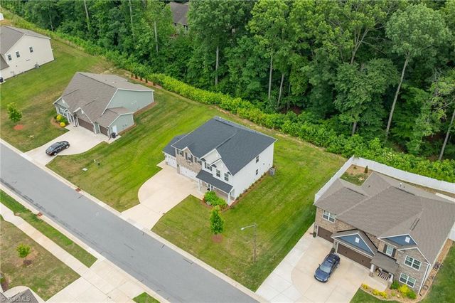 2450 Redwood Hill Run, Kernersville, NC 27284