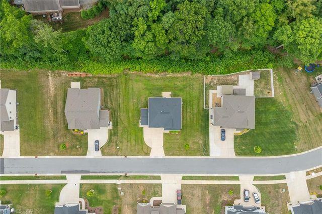 2450 Redwood Hill Run, Kernersville, NC 27284