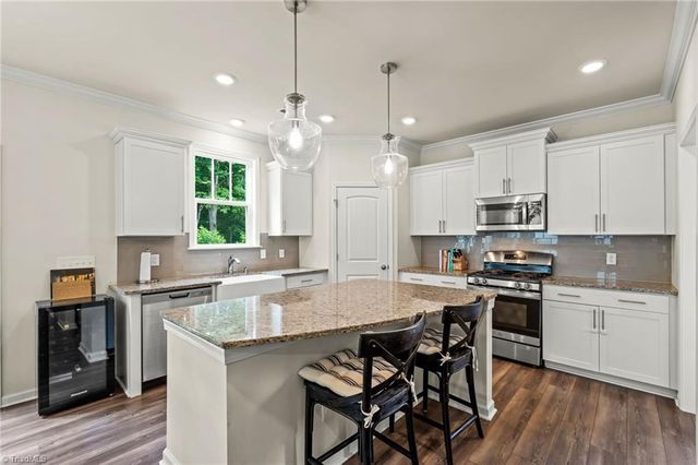 2450 Redwood Hill Run, Kernersville, NC 27284