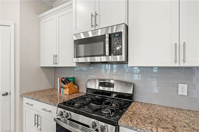 2450 Redwood Hill Run, Kernersville, NC 27284