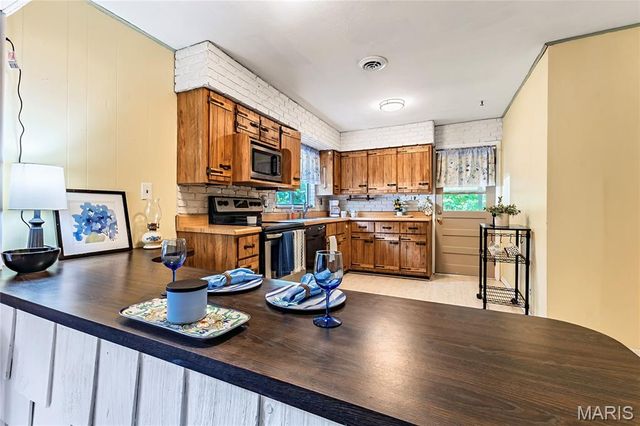 4291 Lakeview Drive, Hillsboro, MO 63050
