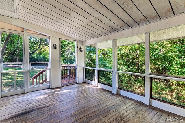 4291 Lakeview Drive, Hillsboro, MO 63050