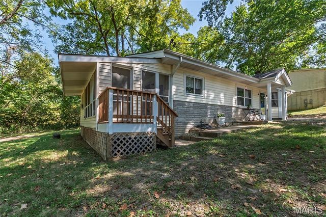 4291 Lakeview Drive, Hillsboro, MO 63050