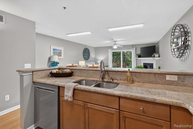 3383 Baldwin Woods Drive, Lake Orion, MI 48359