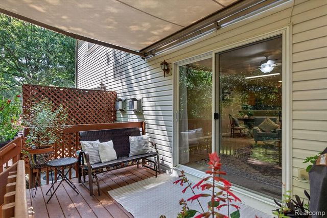 3383 Baldwin Woods Drive, Lake Orion, MI 48359