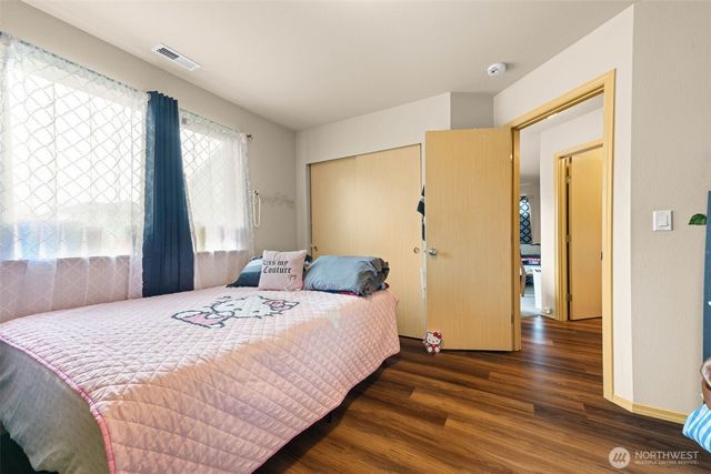 20009 96th Avenue E, Graham, WA 98338