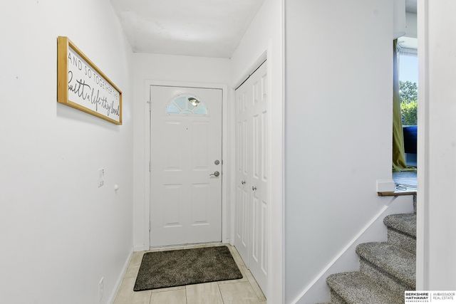 13735 Shirley Street, Omaha, NE 68144