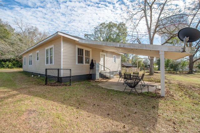 307 1st Ave, Andalusia, AL 36420