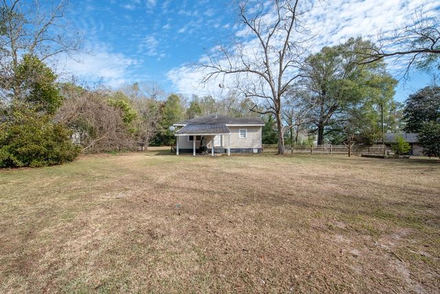 307 1st Ave, Andalusia, AL 36420