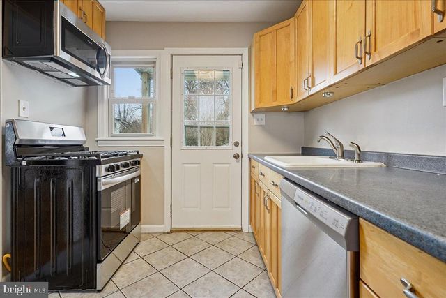 4805 23RD ST S, Arlington, VA 22206