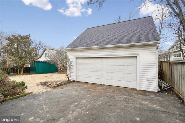 4805 23RD ST S, Arlington, VA 22206