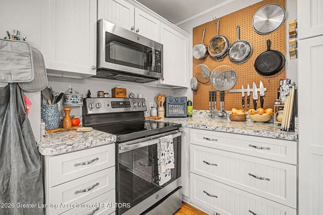 505 Fulton Place, Lansing, MI 48915
