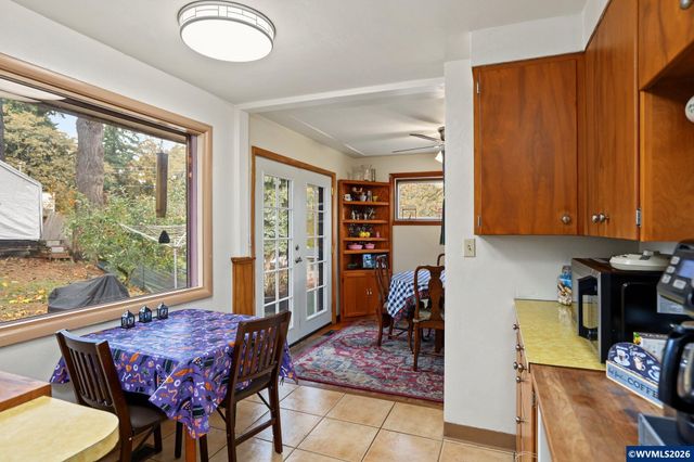 1645 Fair Oaks Wy NW, Salem, OR 97304