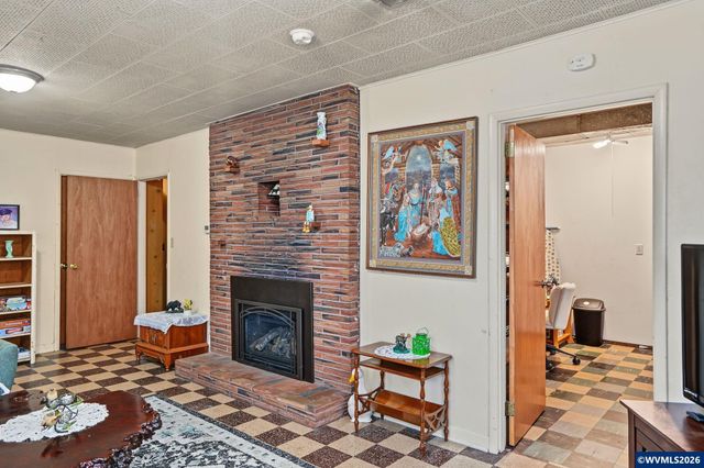 1645 Fair Oaks Wy NW, Salem, OR 97304