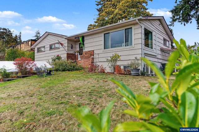 1645 Fair Oaks Wy NW, Salem, OR 97304