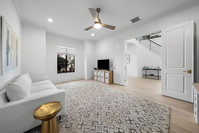 7409 NW 25th Terrace, Boca Raton, FL 33496