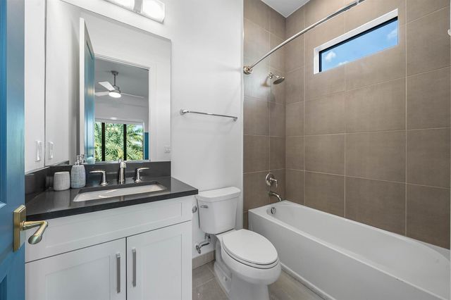 7409 NW 25th Terrace, Boca Raton, FL 33496