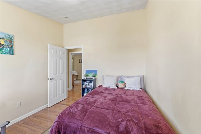 48 Harris Avenue, Warwick, RI 02889