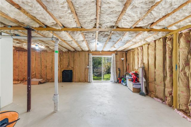 48 Harris Avenue, Warwick, RI 02889