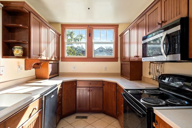 318 W Jefferson St, Pulaski, TN 38478