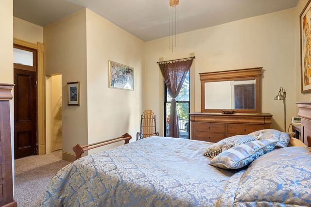 318 W Jefferson St, Pulaski, TN 38478