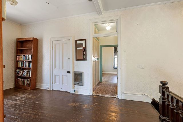 318 W Jefferson St, Pulaski, TN 38478