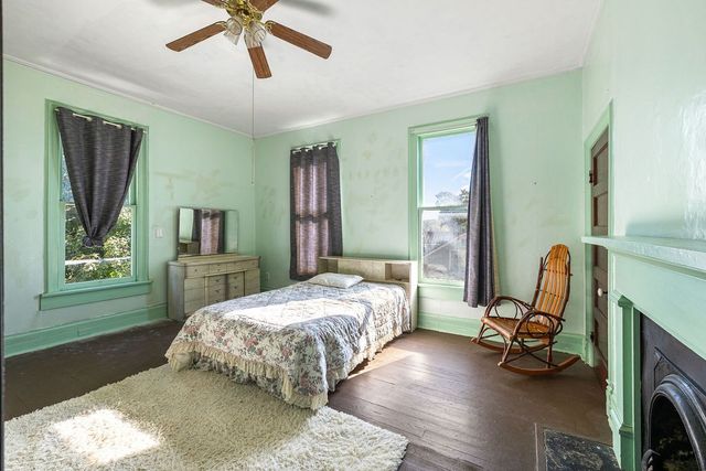 318 W Jefferson St, Pulaski, TN 38478