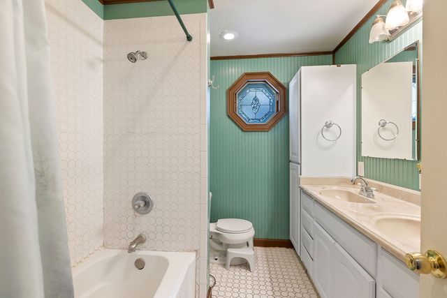 318 W Jefferson St, Pulaski, TN 38478