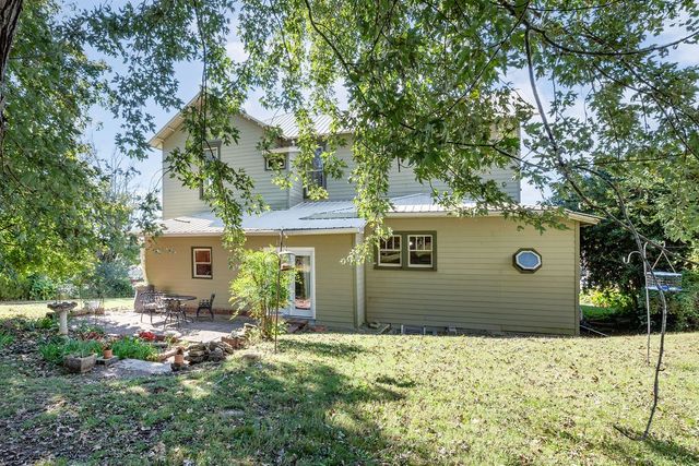 318 W Jefferson St, Pulaski, TN 38478