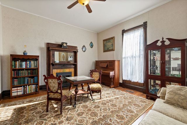 318 W Jefferson St, Pulaski, TN 38478