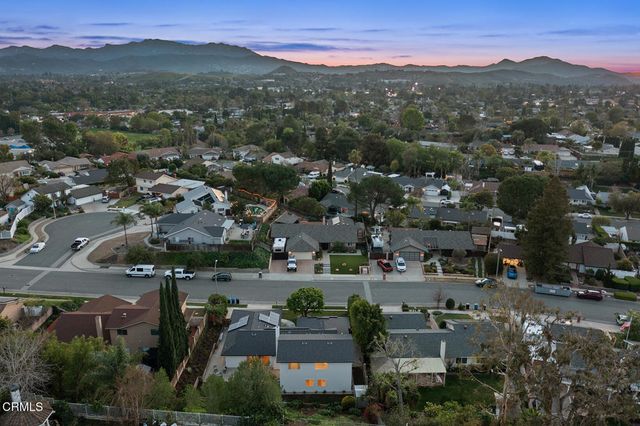 3034 Rollings Avenue, Thousand Oaks, CA 91360