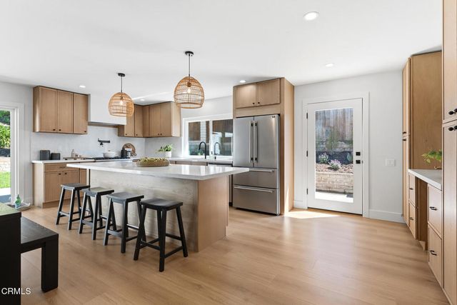 3034 Rollings Avenue, Thousand Oaks, CA 91360