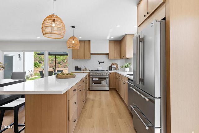 3034 Rollings Avenue, Thousand Oaks, CA 91360