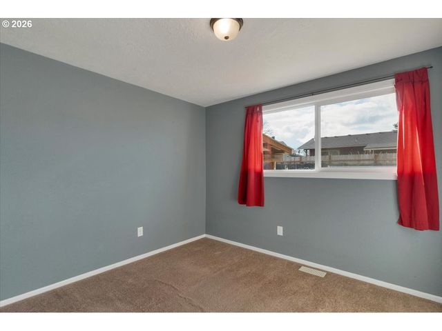 485 BUCKBOARD Ct Se, Salem, OR 97317