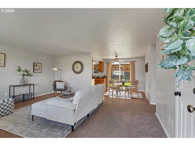 485 BUCKBOARD Ct Se, Salem, OR 97317