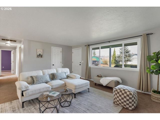 485 BUCKBOARD Ct Se, Salem, OR 97317