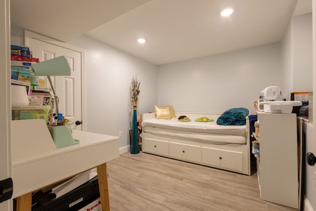 41 Dedham St, Revere, MA 02151