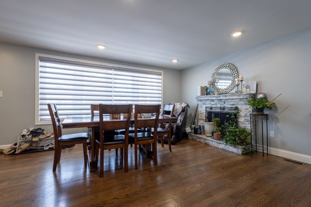 41 Dedham St, Revere, MA 02151