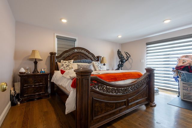 41 Dedham St, Revere, MA 02151