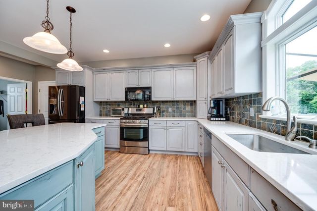 183 ZIEGLER RD, Leesport, PA 19533
