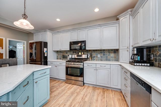 183 ZIEGLER RD, Leesport, PA 19533