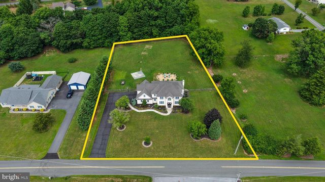 183 ZIEGLER RD, Leesport, PA 19533